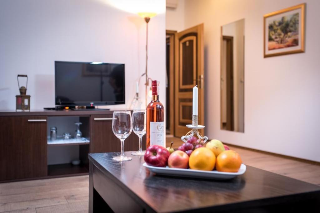 Apartments Zavala Ravno Екстериор снимка